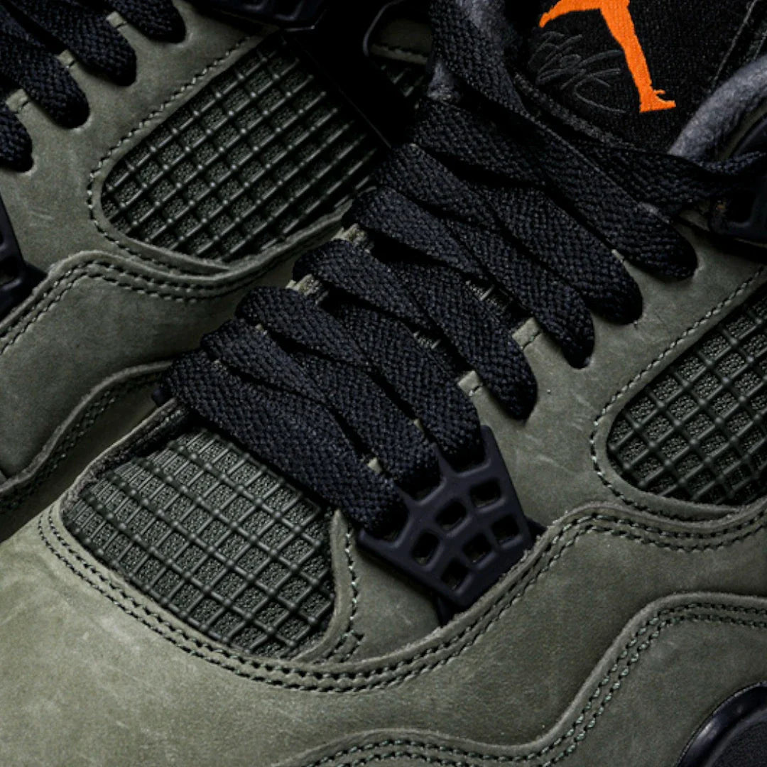 AJ4 Retro OG SP 'Undefeated'