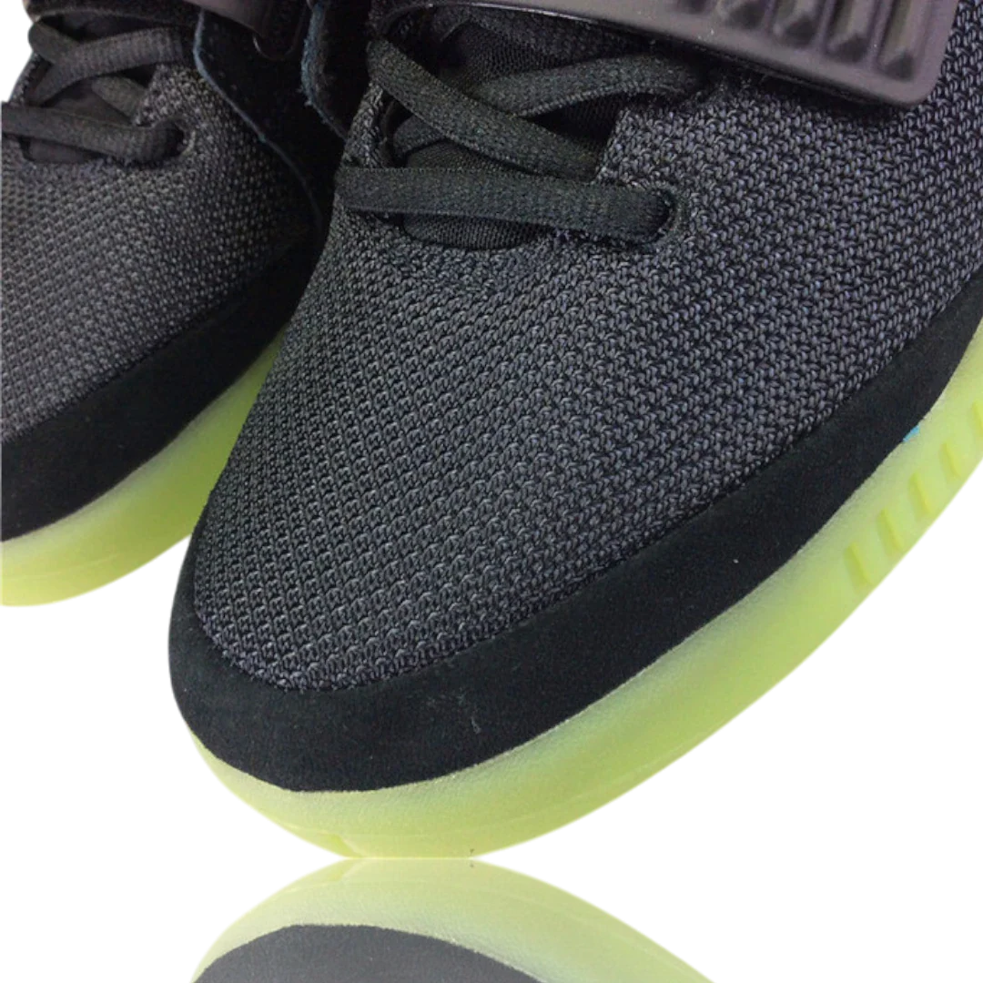 Air Yzy 2 SP 'Solar Red'
