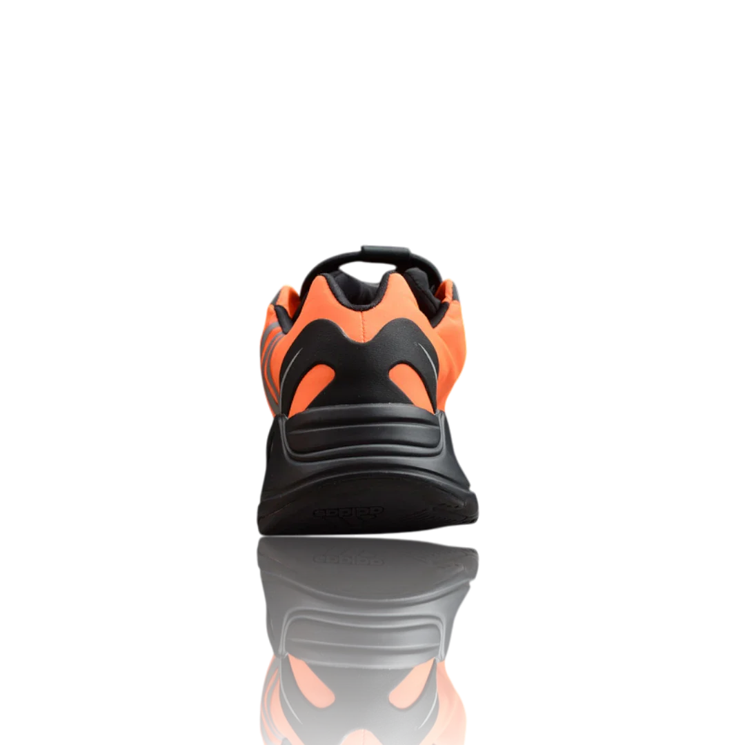 Yzy 700 MNVN 'Orange'