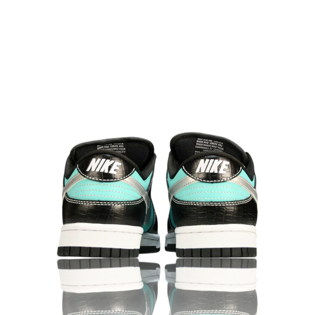 Diamond Supply Co. x SB Dnk Low