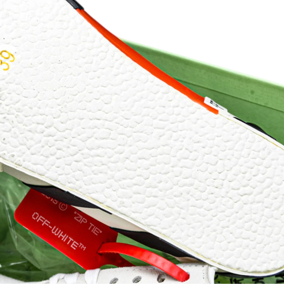 Off-White Vulc Low 'White' (‘C 2018)  Old Stripes