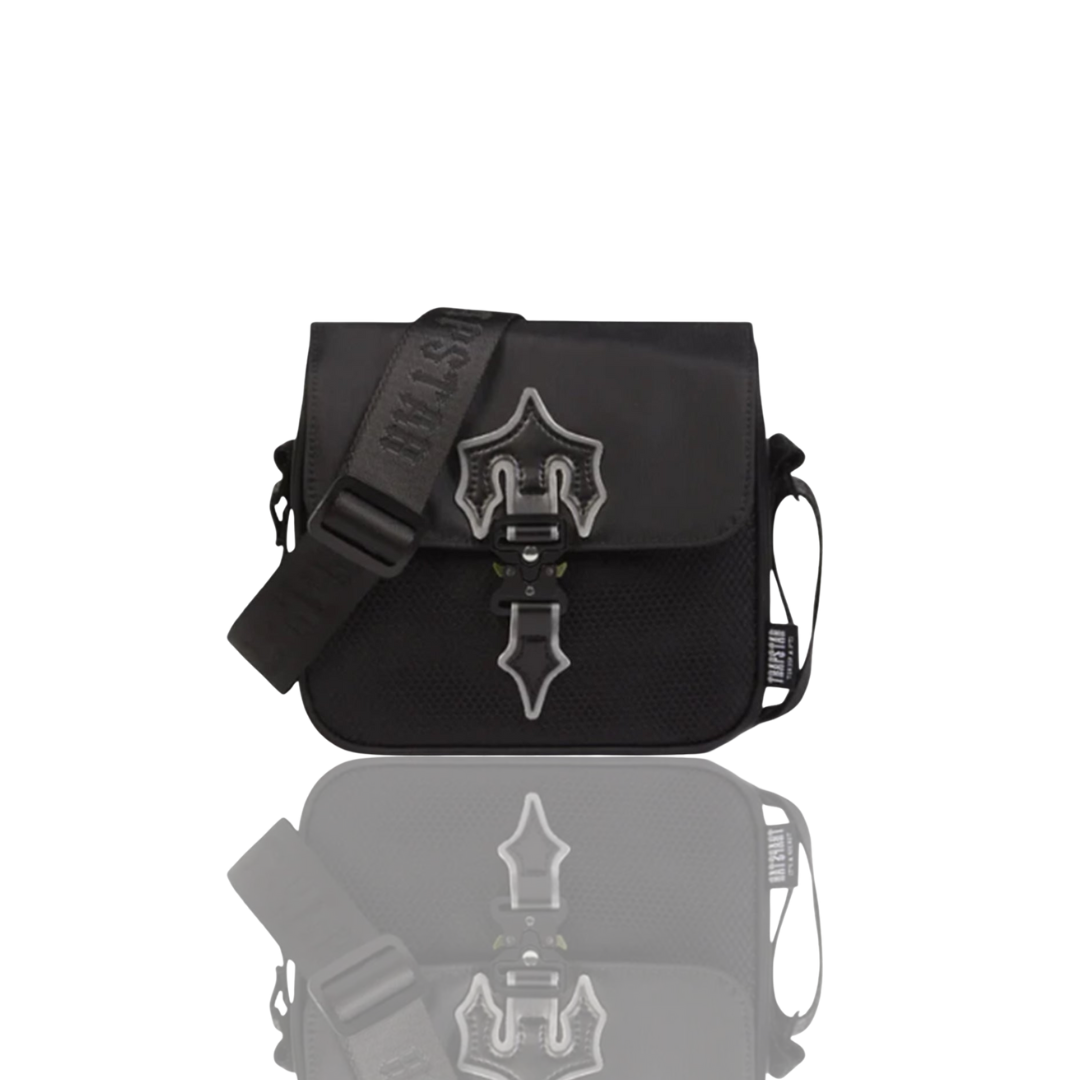 BLACK & REFLECTIVE IRONGATE MESSENGER BAG 1.0