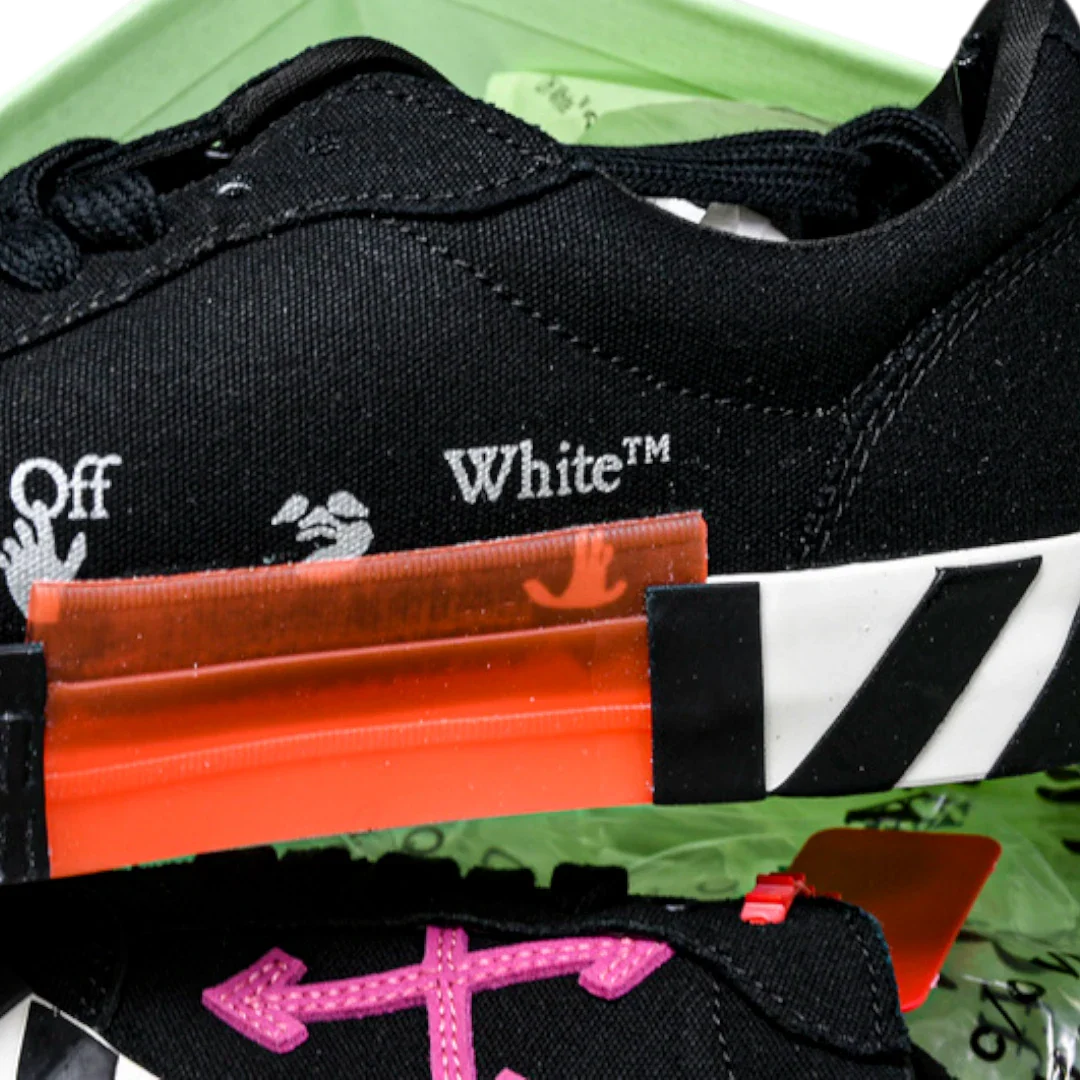 Off-White Vulc Low 'Black Violet SS20'