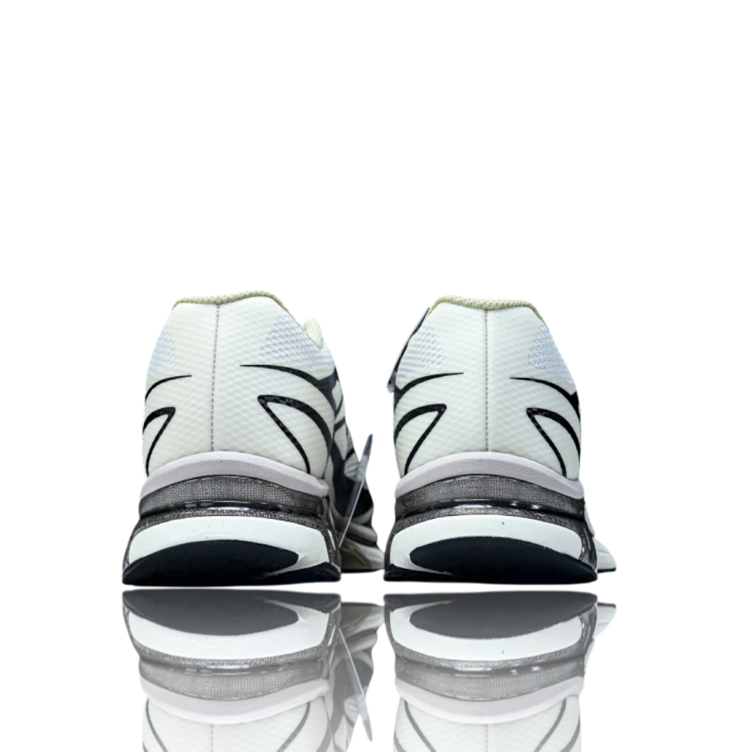 Salomon x Maison Margiela XT-MM6 'Vanilla Ice'