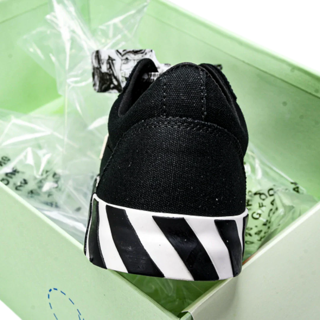 Off-White Vulc Low 'Black White Arrow'