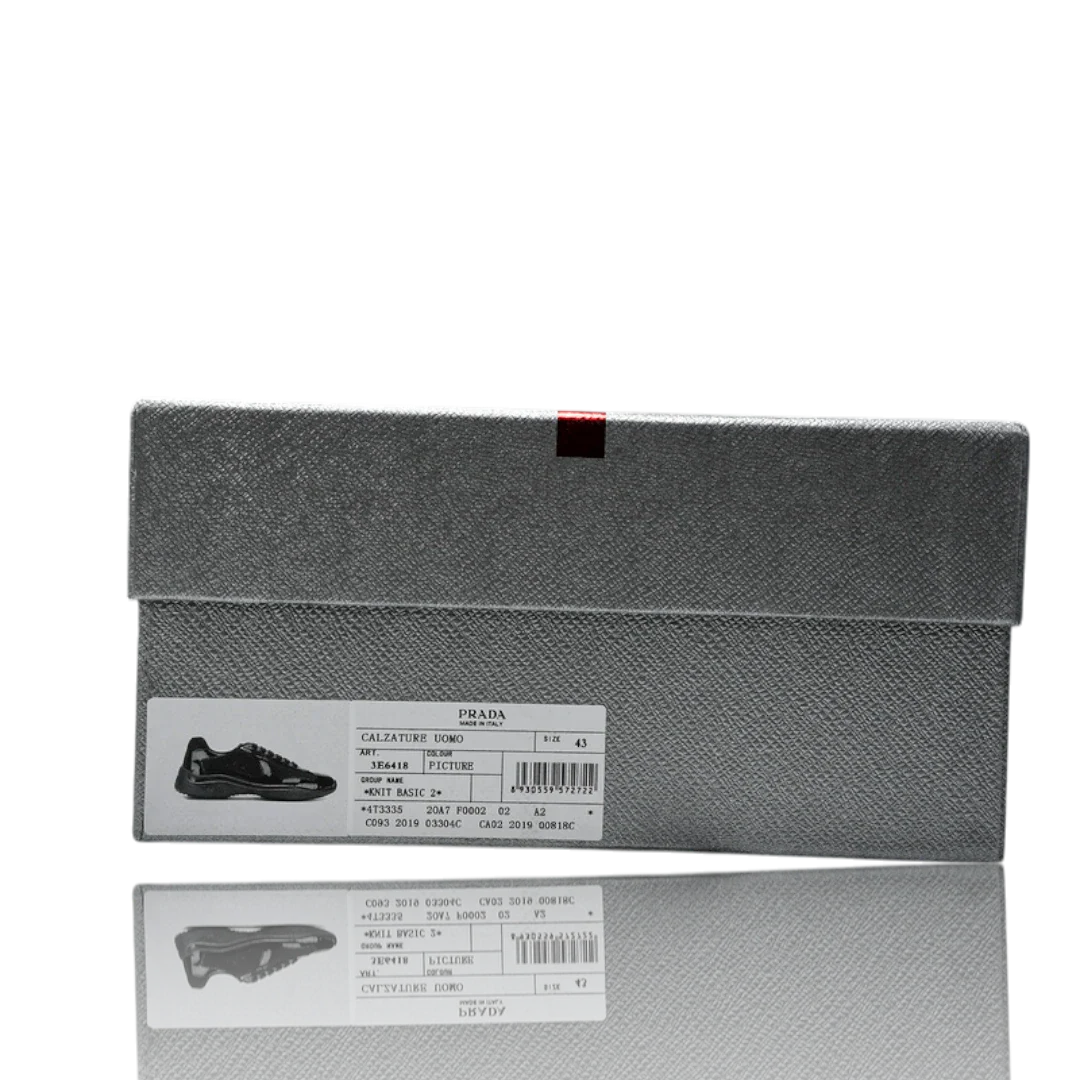 Prada America's Cup 'Black'