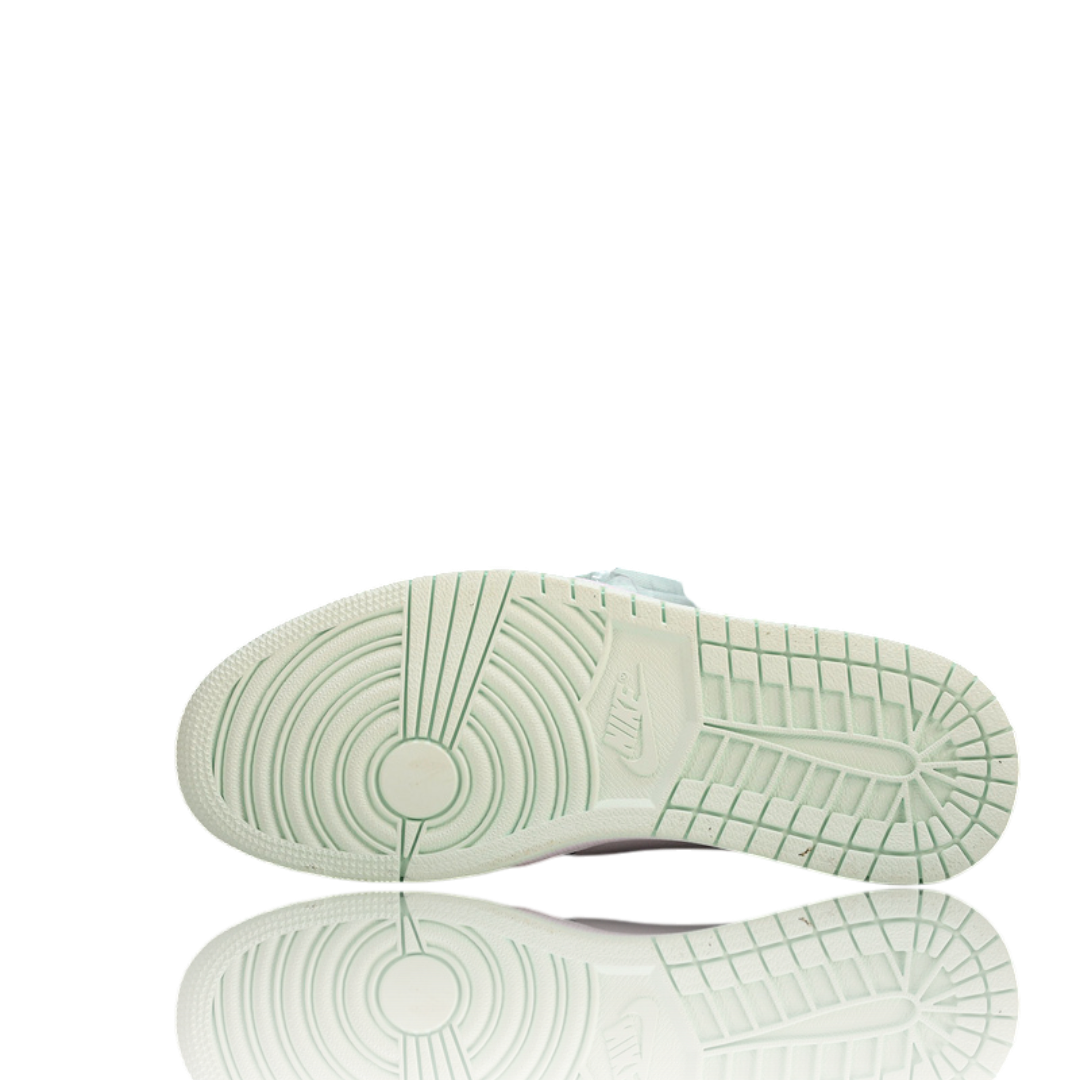 AJ1 Retro High 'Igloo'