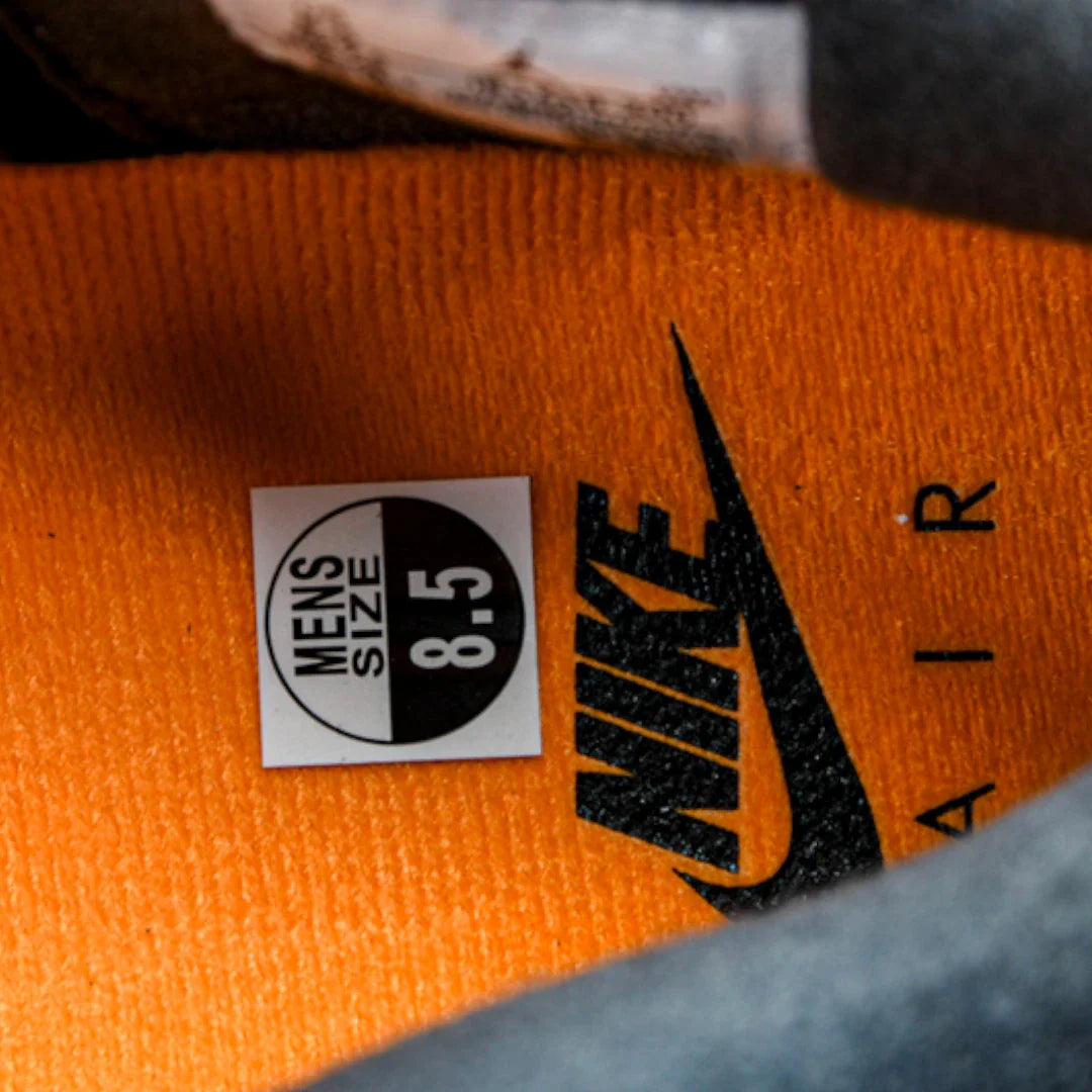 AJ4 Retro OG SP 'Undefeated'