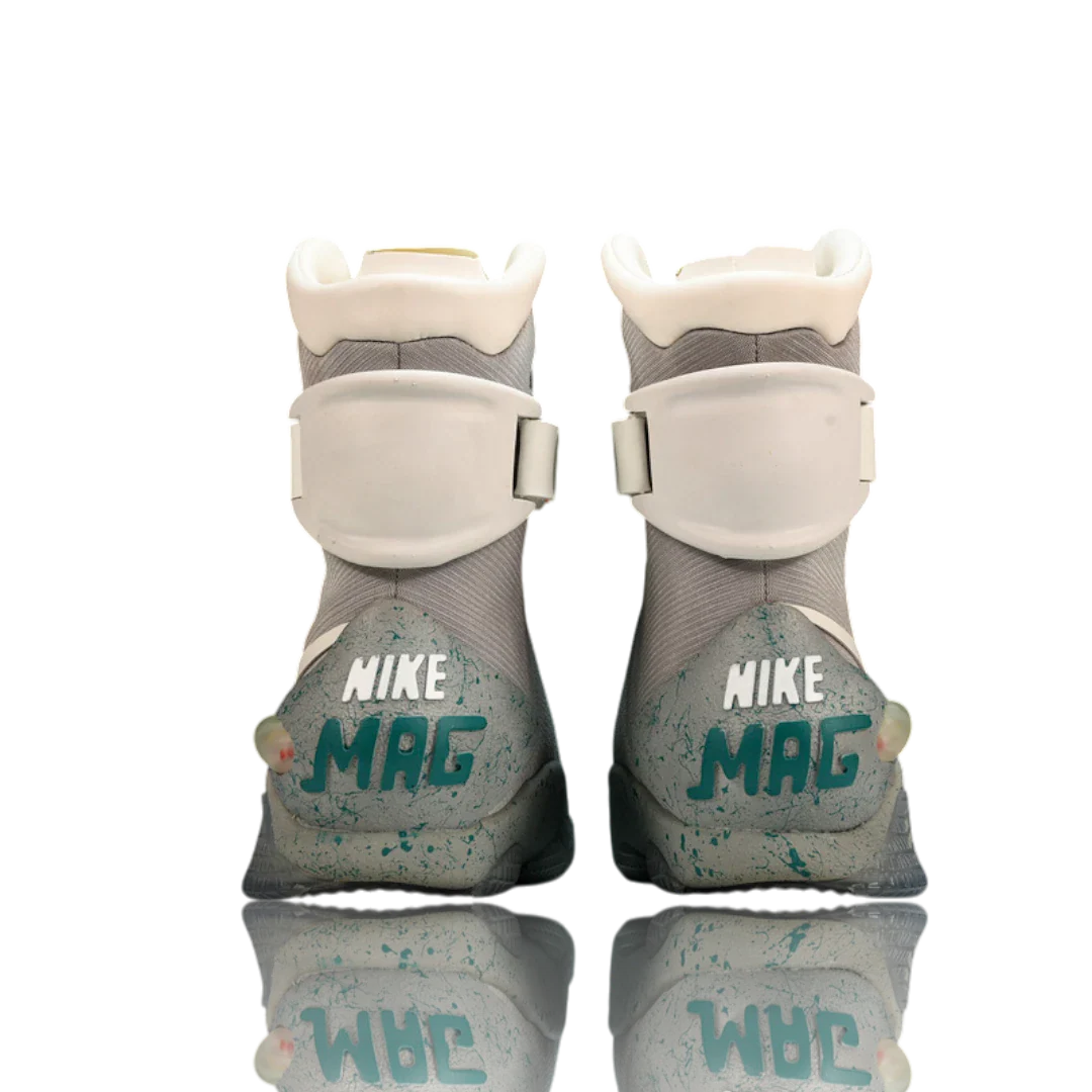 Air MAG Back To The Future (Normal-Lacing) 2011