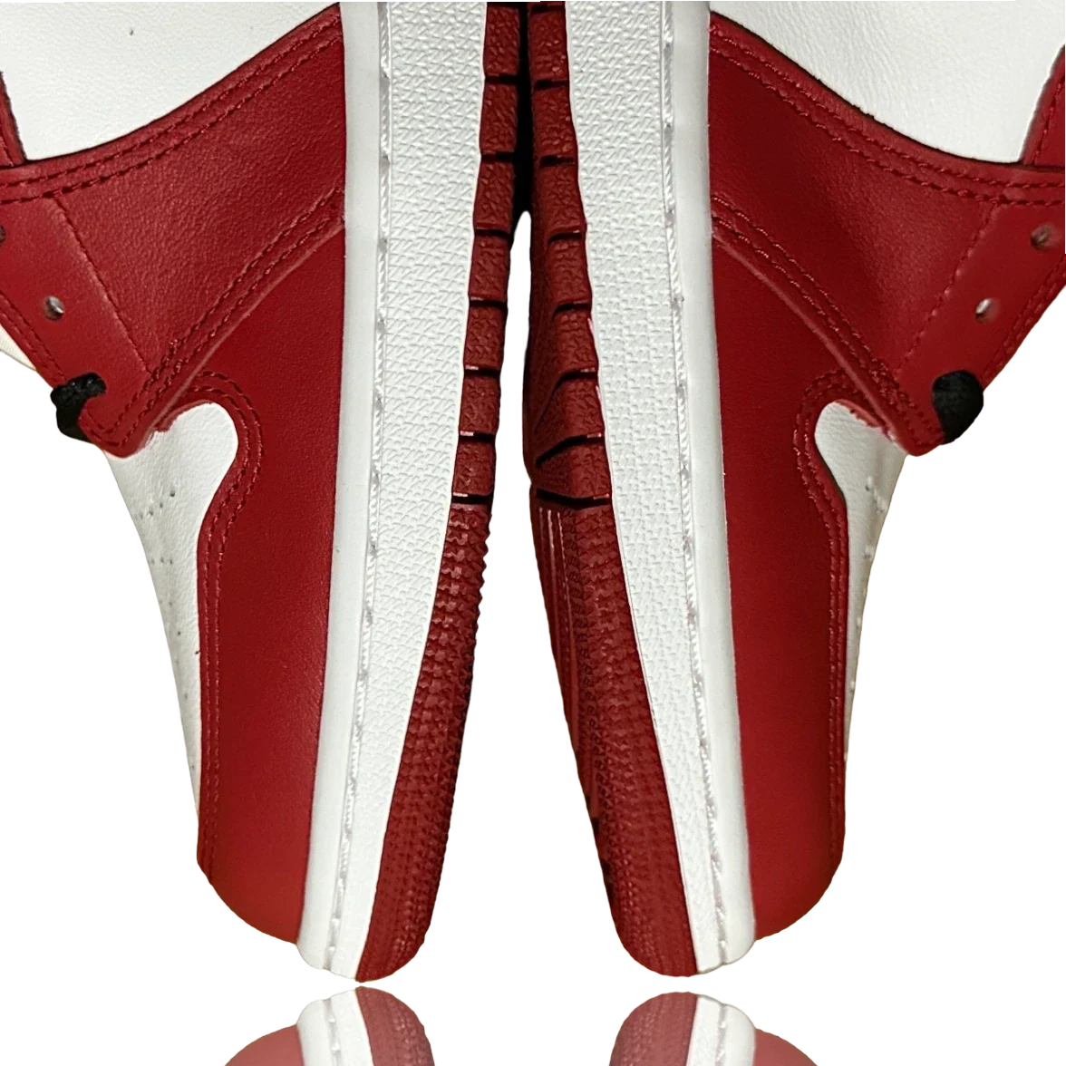 AJ1 Retro High 'Chicago'
