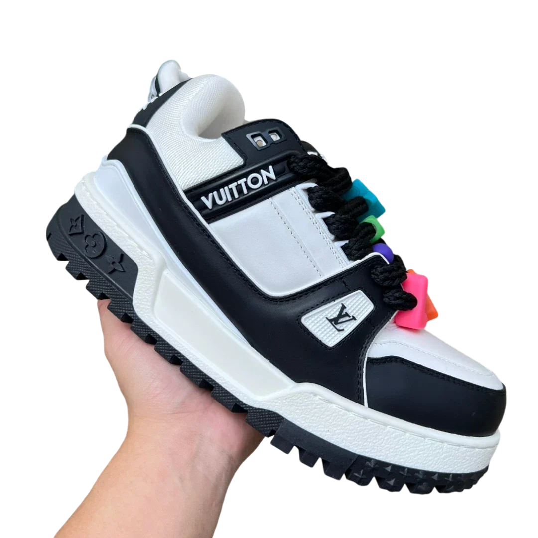 Louis Vuittоп Trainer Maxi 'White Black'