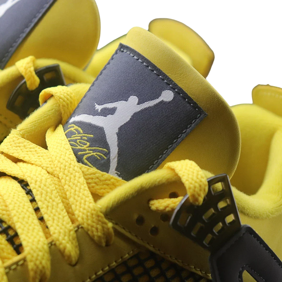 AJ4 Retro 'Lightning'