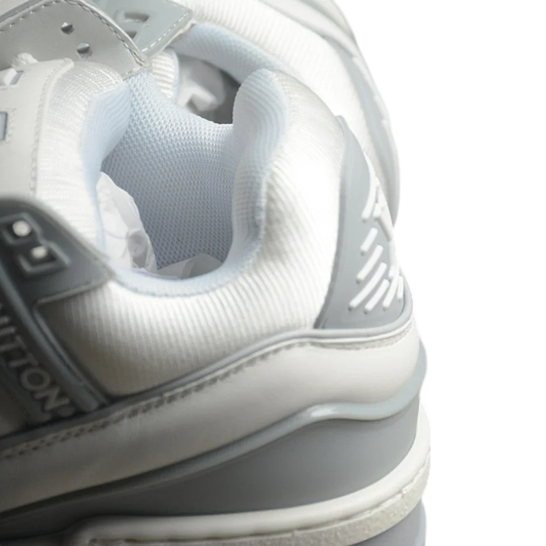 Louis Vuittоп Trainer Maxi 'Gray'