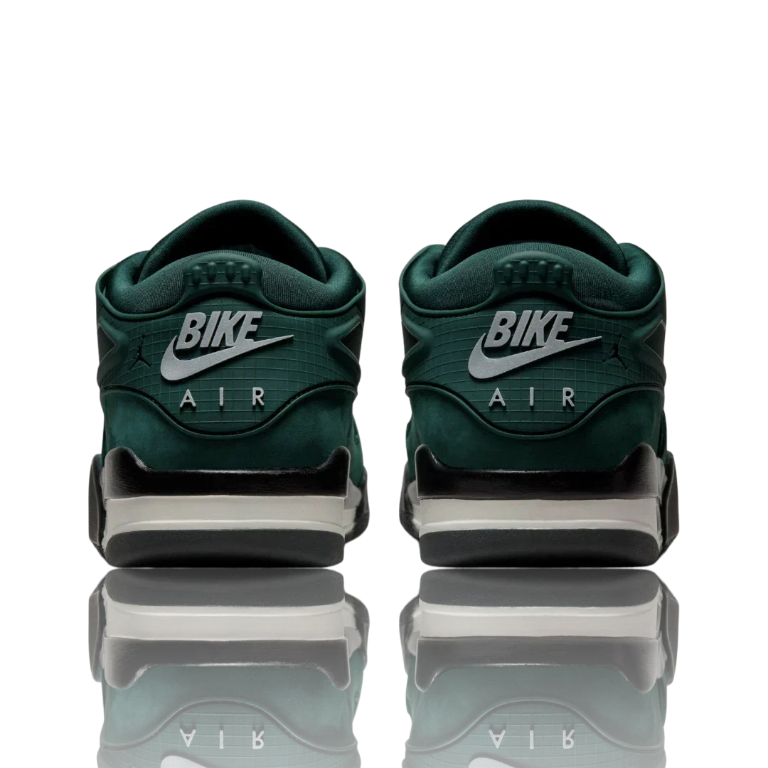 Nigel Sylvester x AJ4 Grandma's Driveway 'Fence Green'