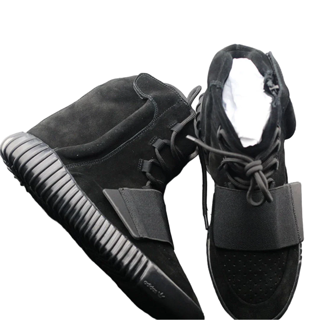Yzy Boost 750 'Triple Black'