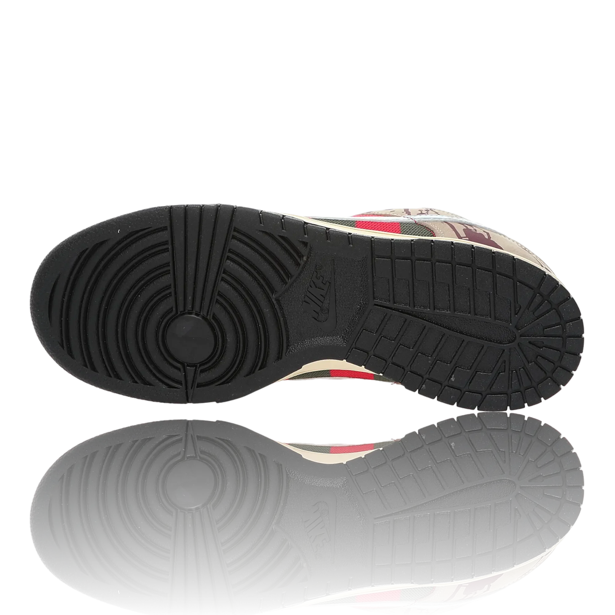 SB Dnk Low 'Freddy Krueger'