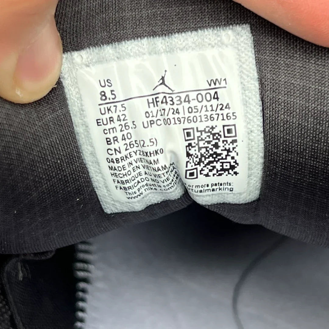 Nigel Sylvester x AJ4 Grandma's Driveway 'Grey'