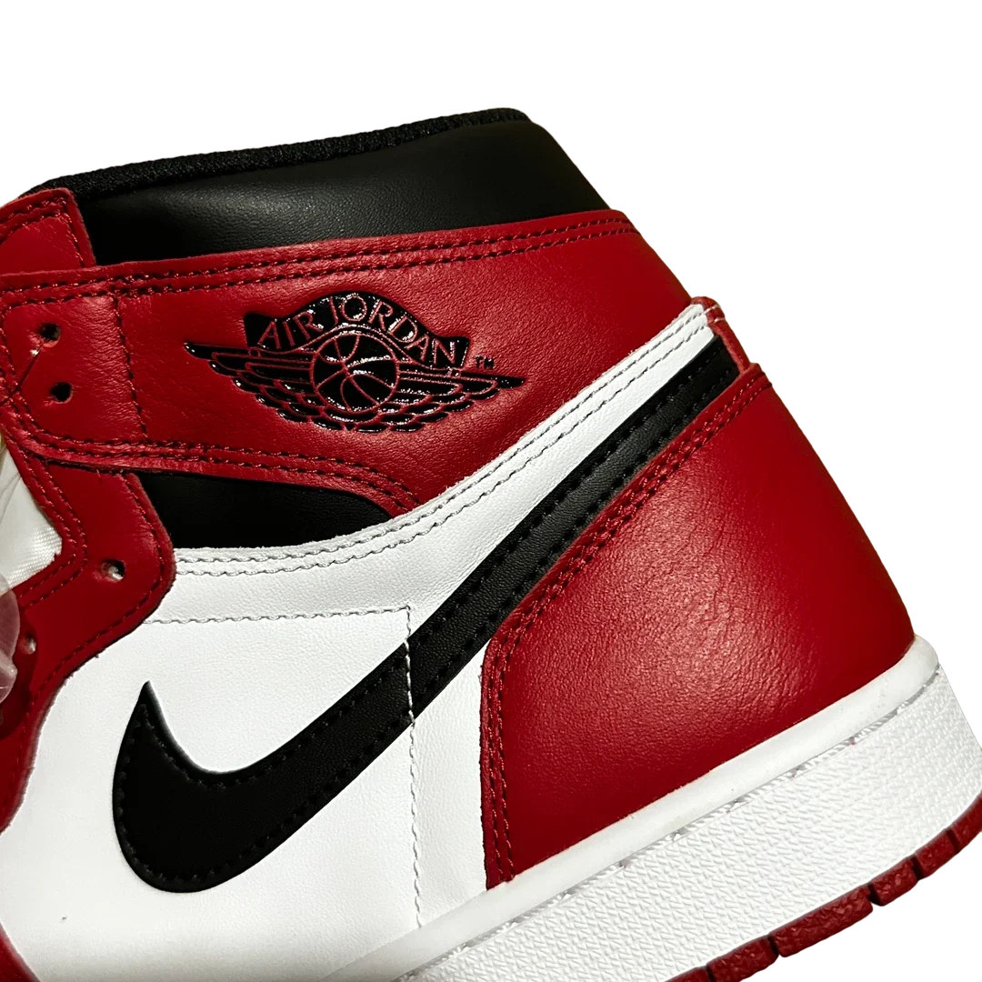 AJ1 Retro High 'Chicago'