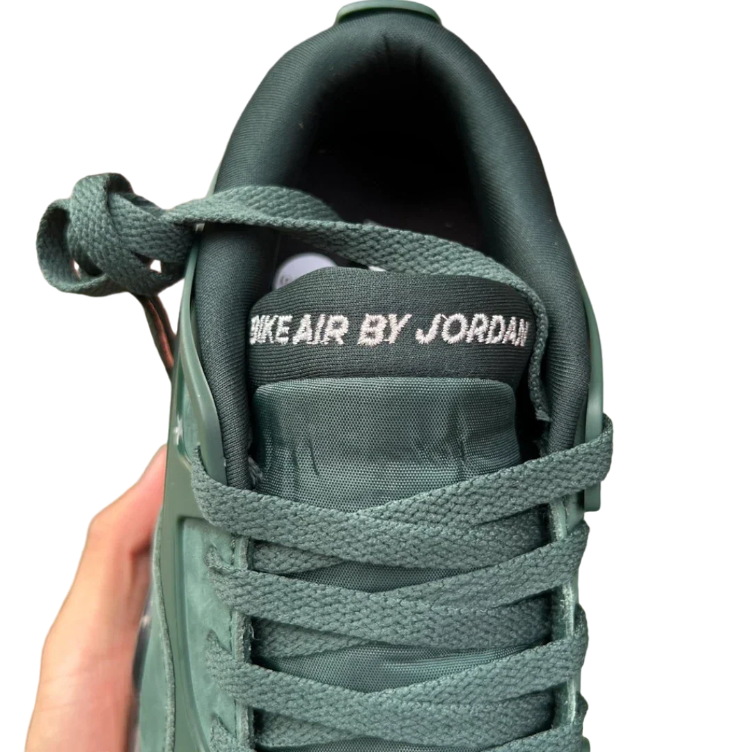 Nigel Sylvester x AJ4 Grandma's Driveway 'Fence Green'