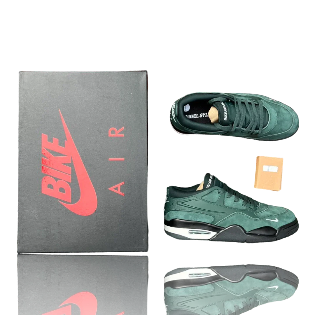 Nigel Sylvester x AJ4 Grandma's Driveway 'Fence Green'